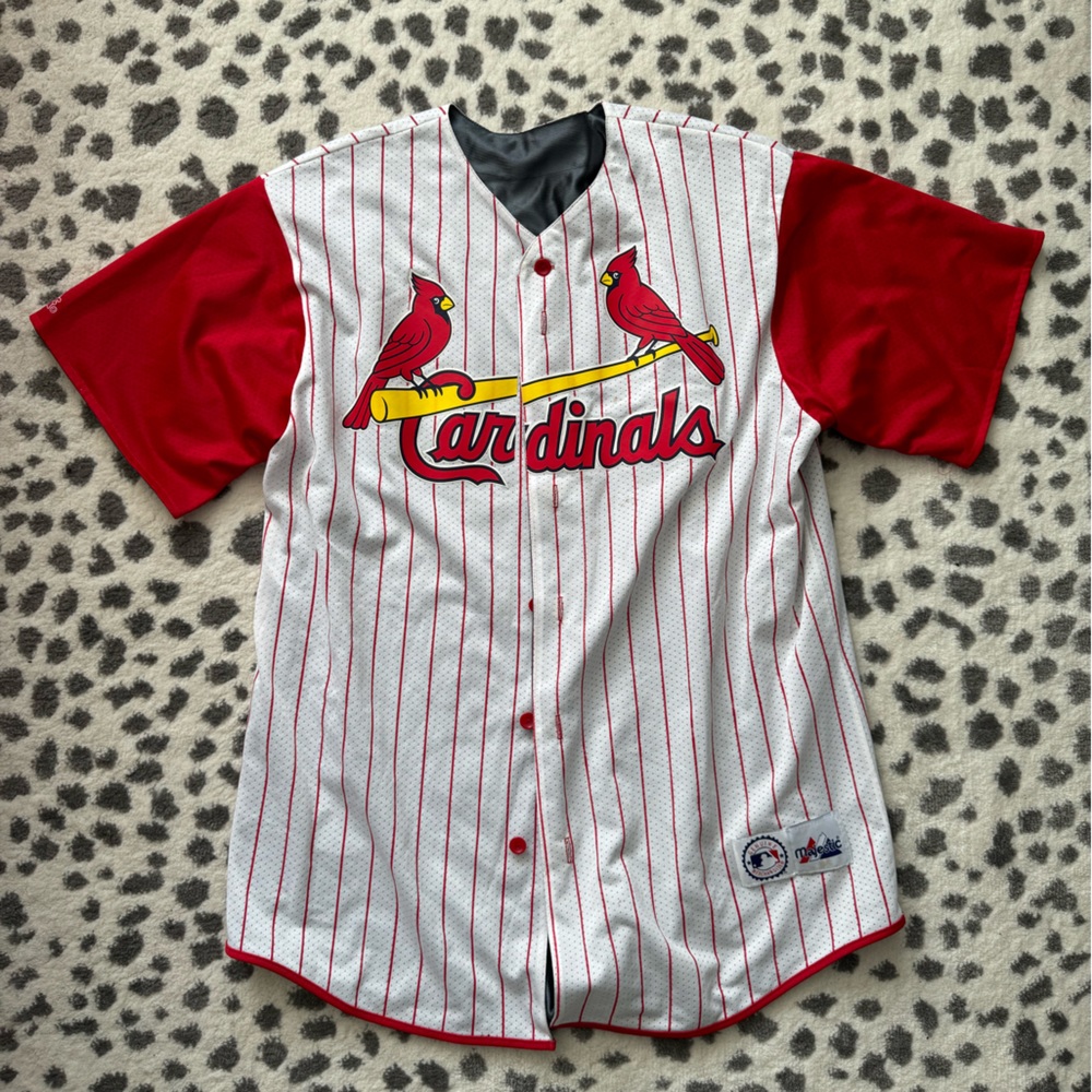 Men’s St Louis Cardinals Majestic Reversible Jersey - Size LG